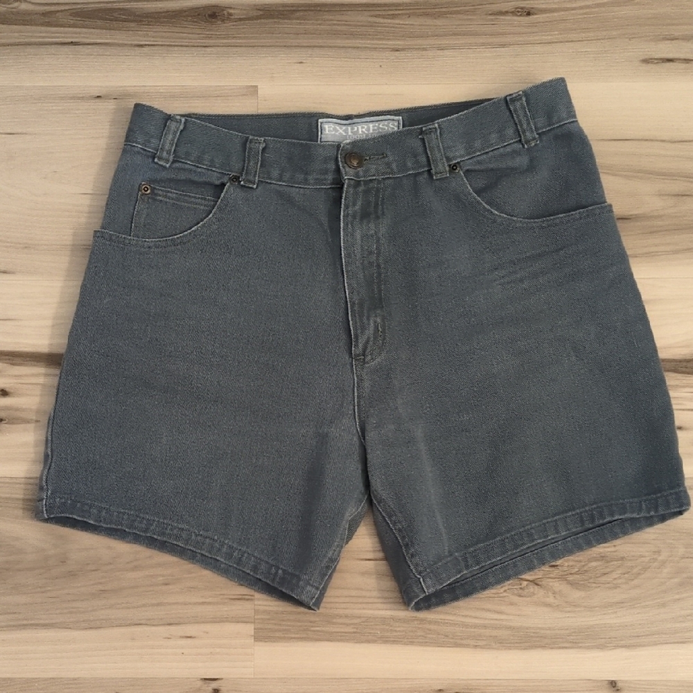 EUC Vintage The Limited Men's Denim Shorts Size 32